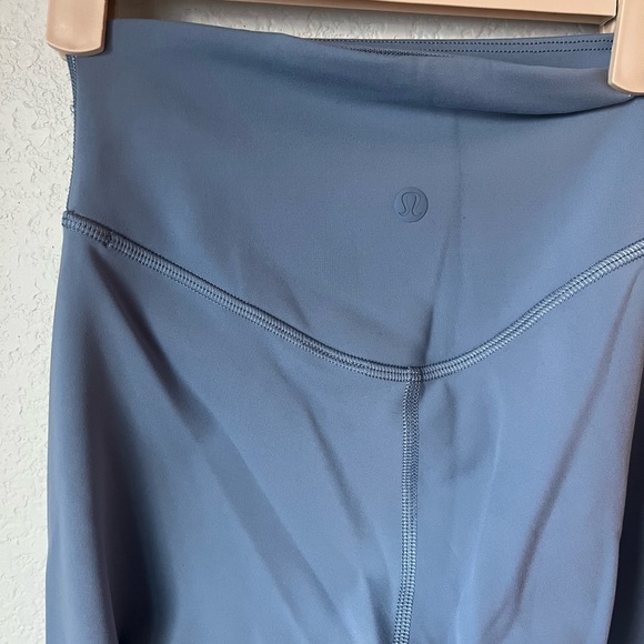 Lululemon Chambray Leggings - Picture 3 of 5